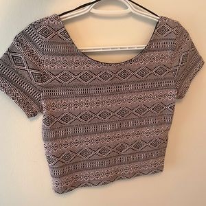 H&M crop top pink and black tee